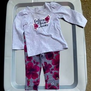 Calvin Klein infant set